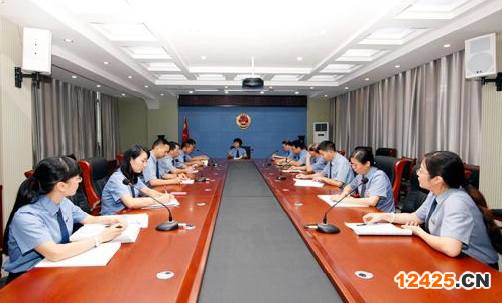 社會責任績效團隊監管.png